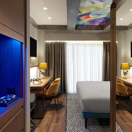 Nyx Hotel 4*